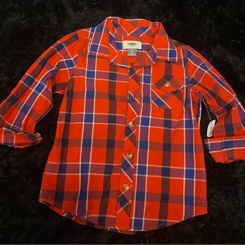 NWT button‎ down Old Navy shirt 3T
